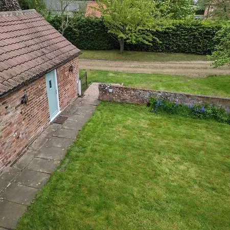 The Annexe At Entry House Apartment Quadring Exterior photo