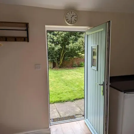 The Annexe At Entry House Apartment Quadring Exterior photo