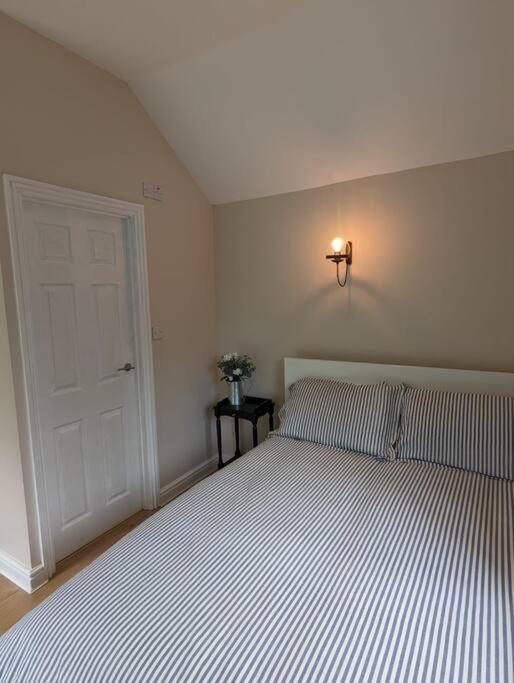 The Annexe At Entry House Apartment